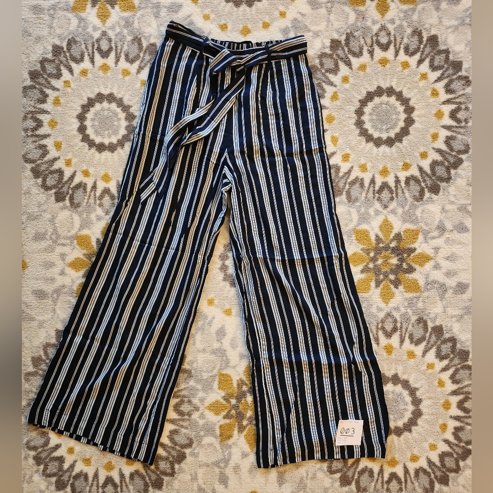 Navy striped linen ultra highrise belted wide leg pants